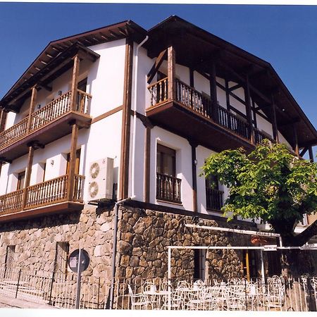 Hostal La Maya Cercedilla Exterior photo
