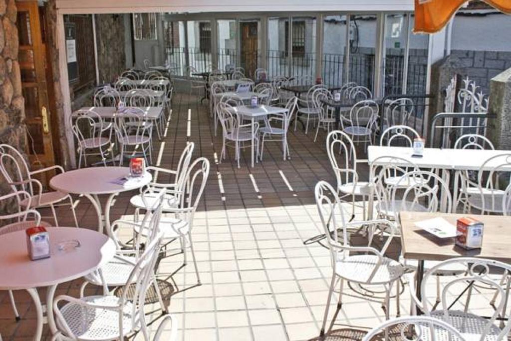 Hostal La Maya Cercedilla Exterior photo